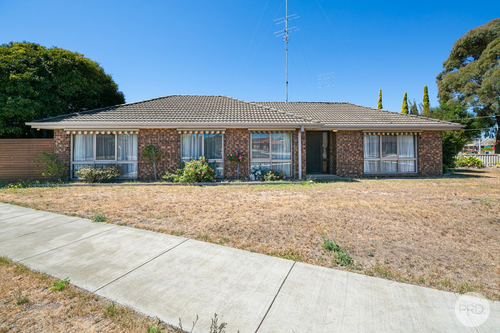 30 Langstaffe Drive WENDOUREE 1