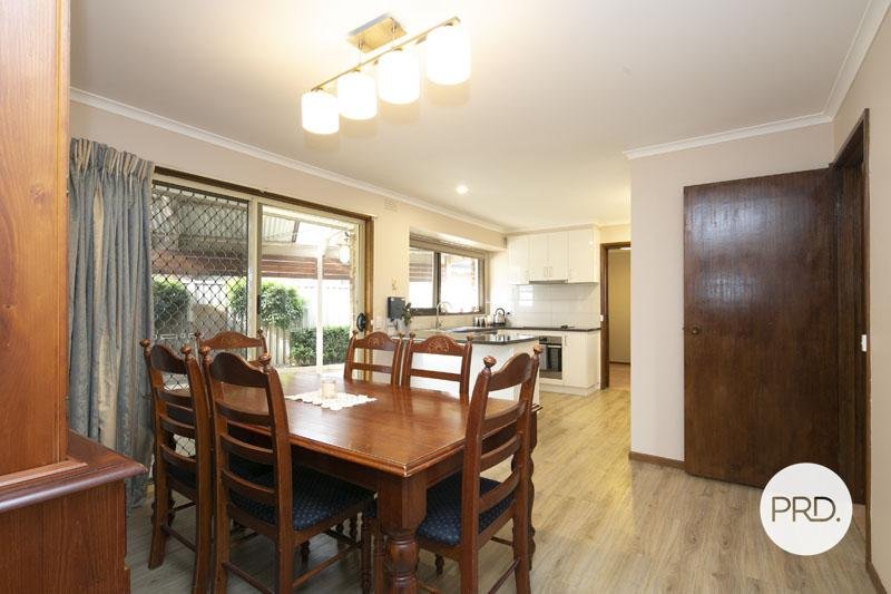 30 Langstaffe Drive WENDOUREE 3