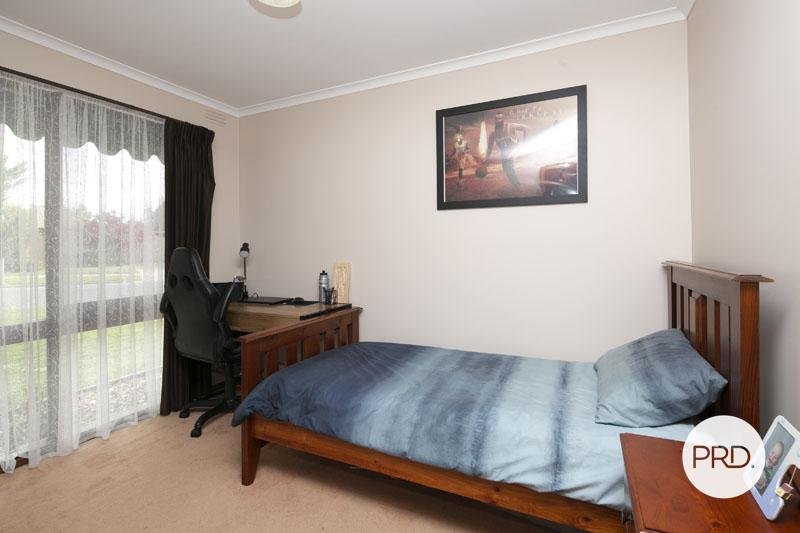 30 Langstaffe Drive WENDOUREE 7