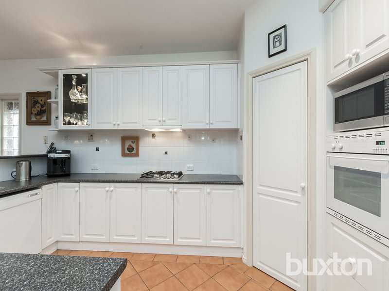 Gallery: 30 Lansbury Crescent