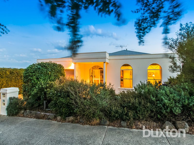 Gallery: 30 Lansbury Crescent