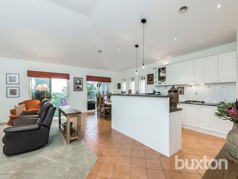 Gallery: 30 Lansbury Crescent