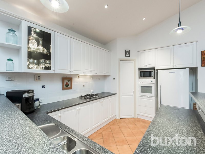 Gallery: 30 Lansbury Crescent