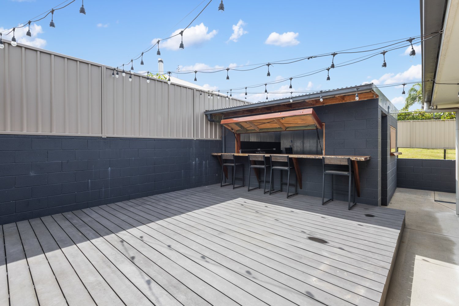 30 Laurie Drive RAWORTH 33