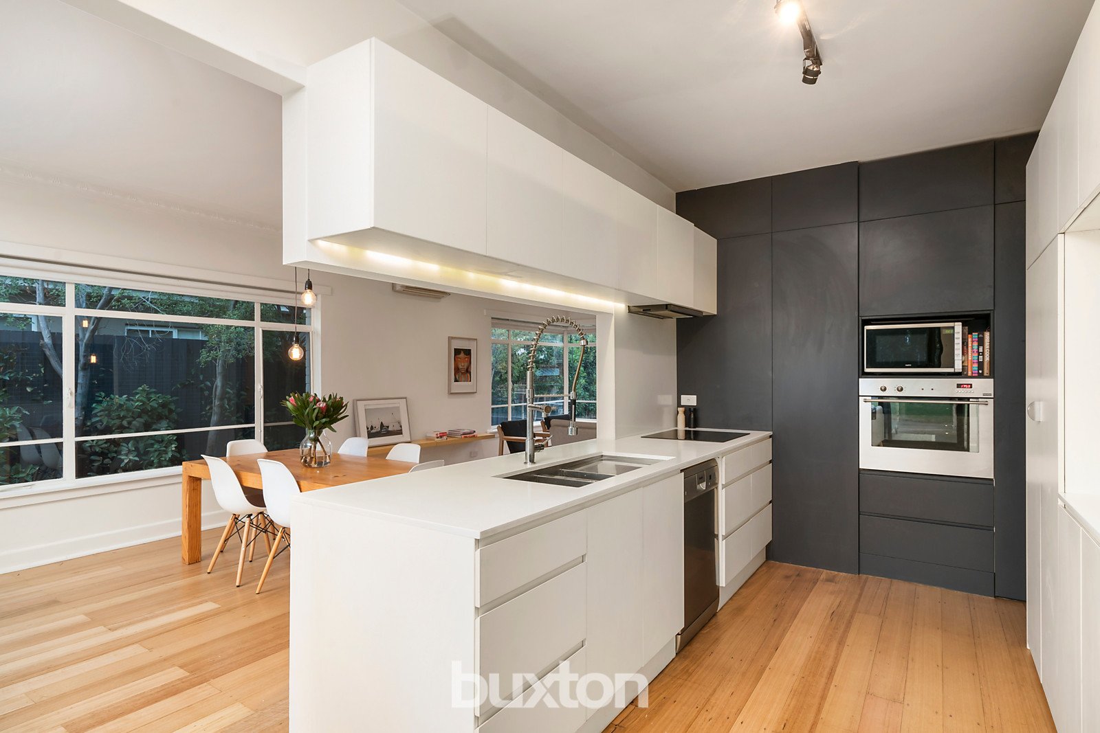 Gallery: 30 Lawson Street