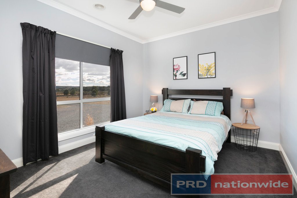 30 Leitch Road SCARSDALE 16