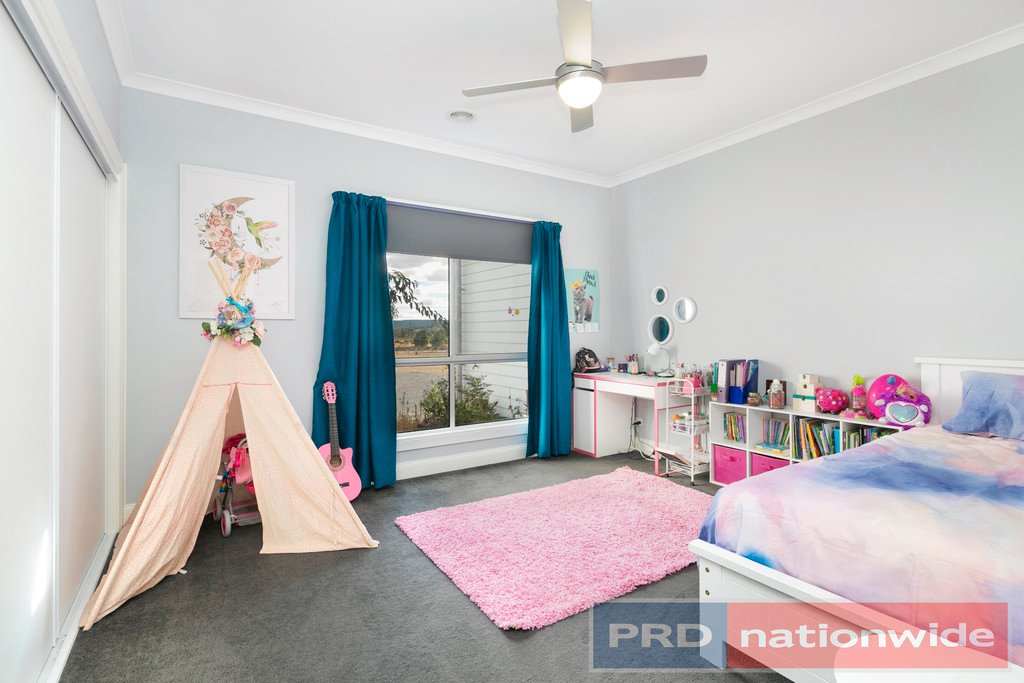 30 Leitch Road SCARSDALE 17