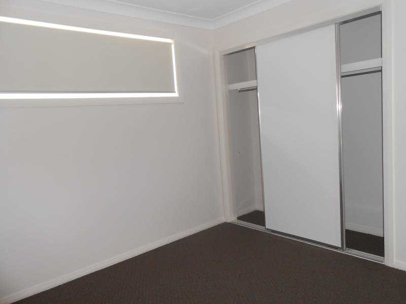 30 Leonora Crescent TAMWORTH 8