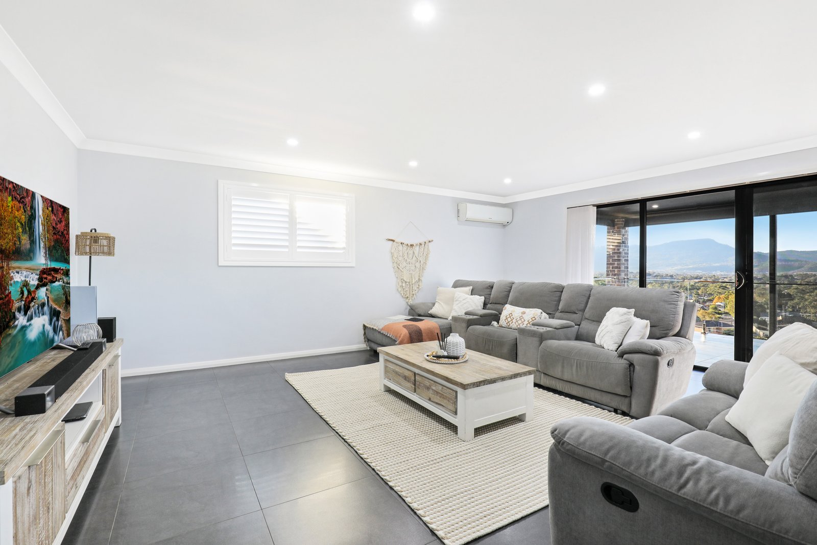 30 Mary Davis Avenue KOONAWARRA 6