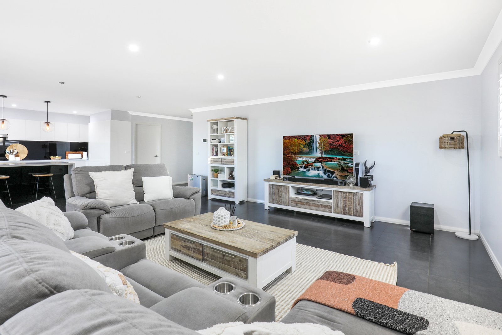 30 Mary Davis Avenue KOONAWARRA 7