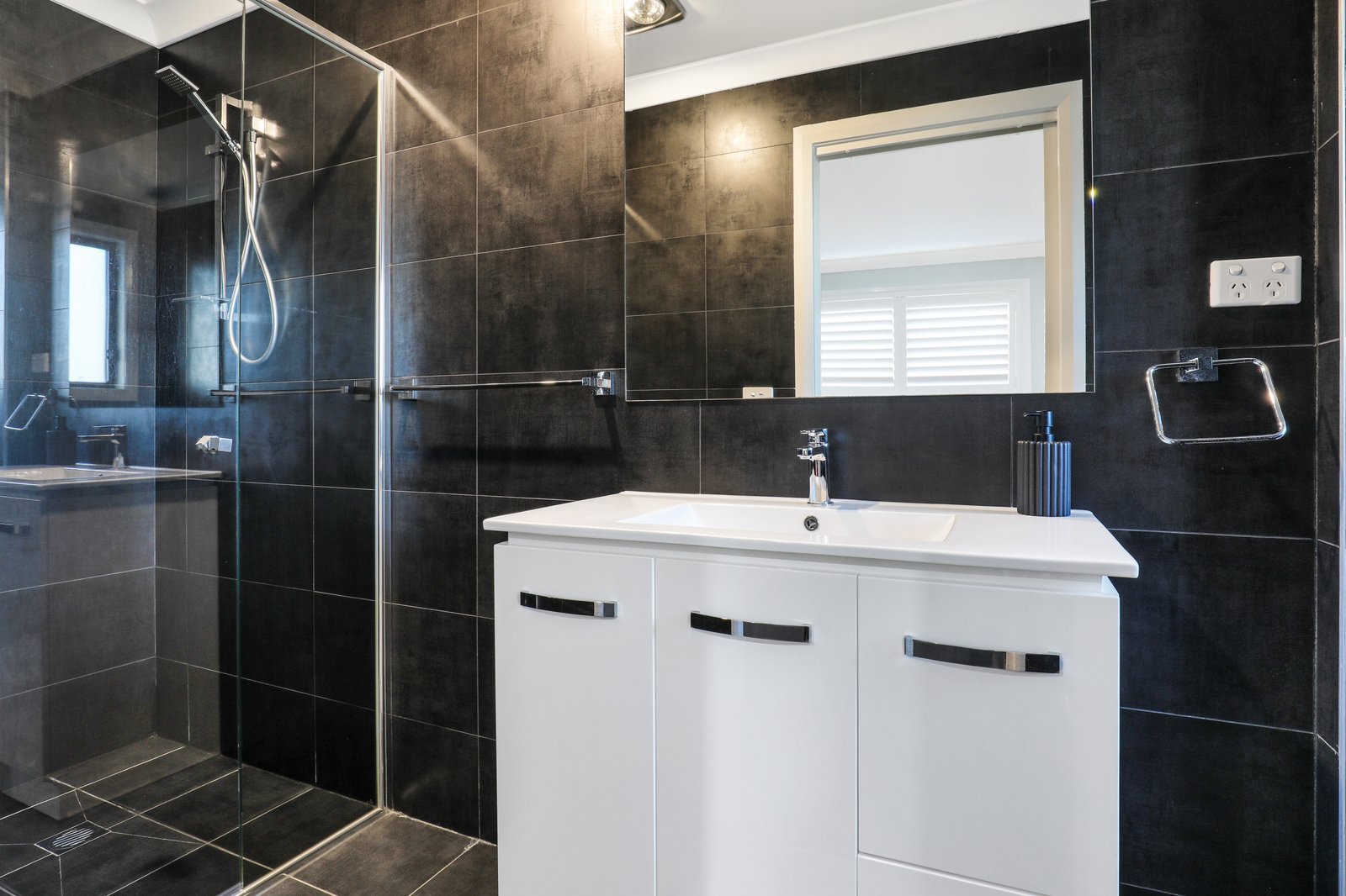 30 Mary Davis Avenue KOONAWARRA 13