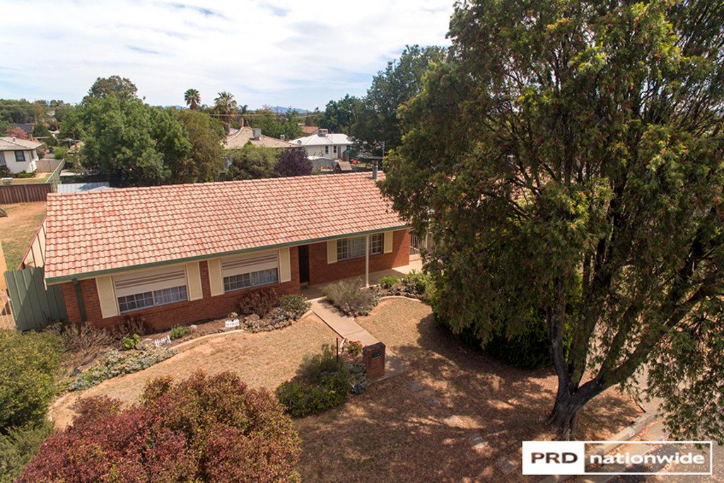 30 Maxwell Street TAMWORTH 15
