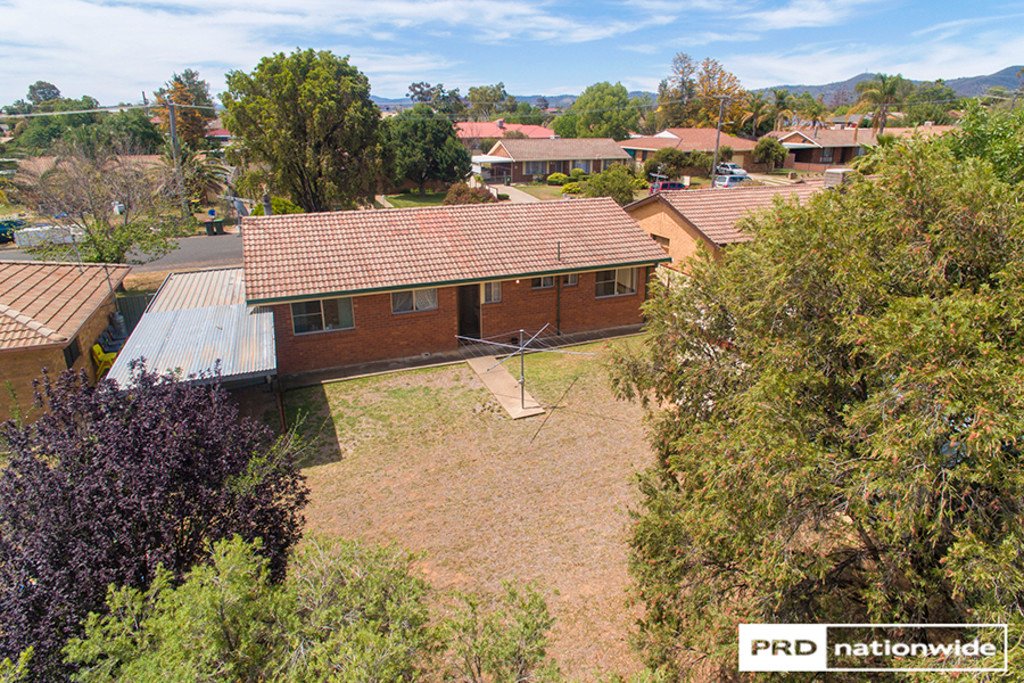 30 Maxwell Street TAMWORTH 16