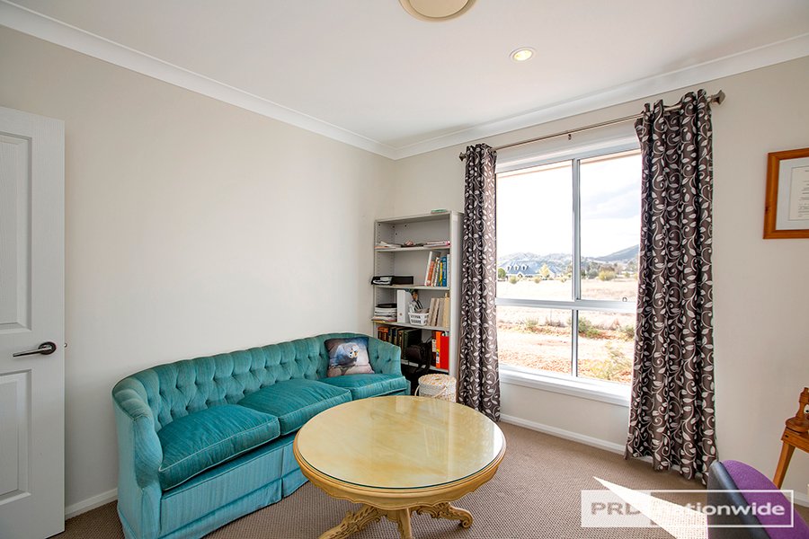 30 Maysteers Lane TAMWORTH 11