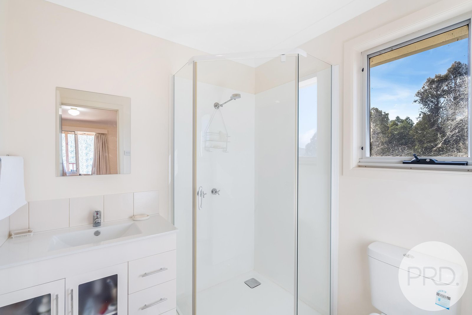 30 McGurk Road MOUNT LLOYD 9