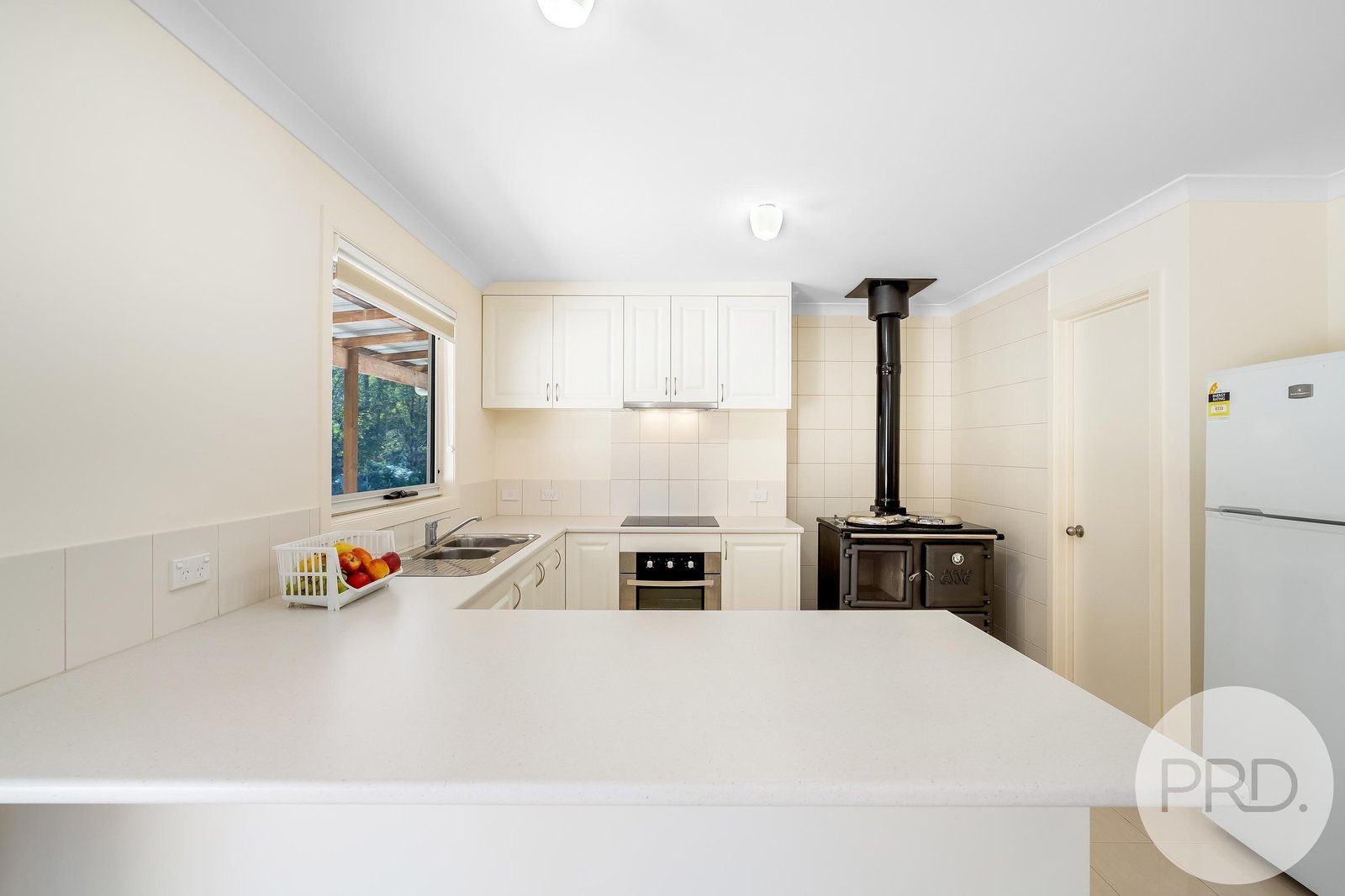 30 McGurk Road MOUNT LLOYD 19