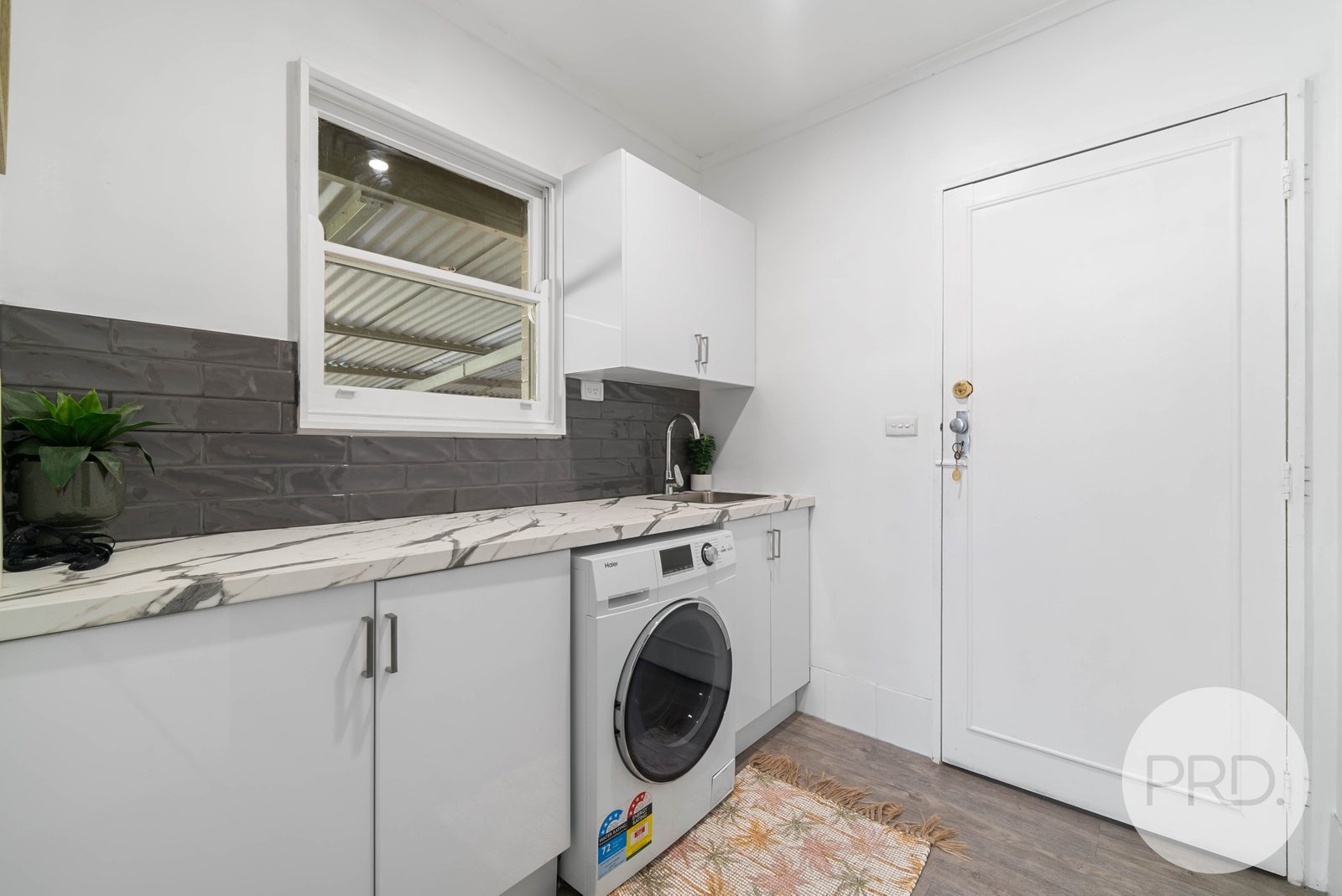 30 Menzies Avenue KOORINGAL 10