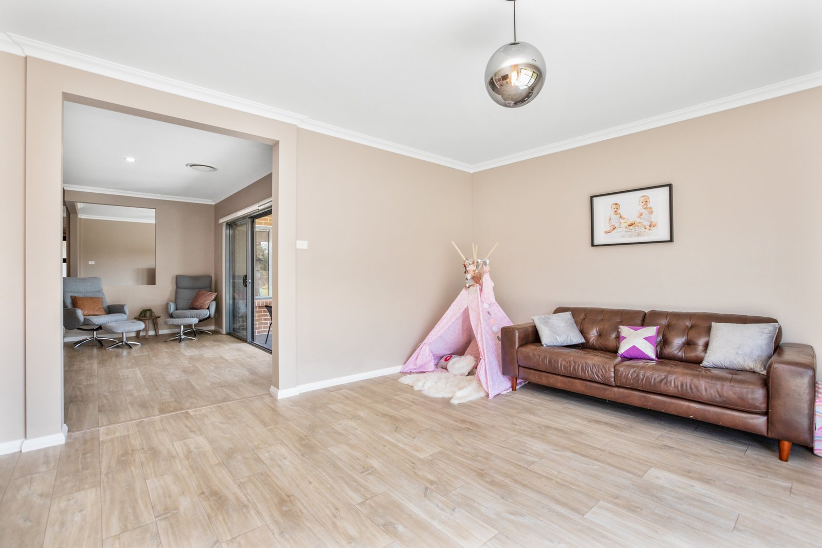 30 Midfield Close RUTHERFORD 14