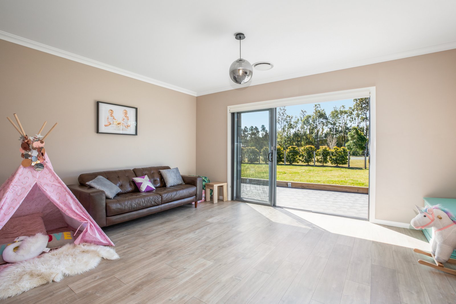 30 Midfield Close RUTHERFORD 15