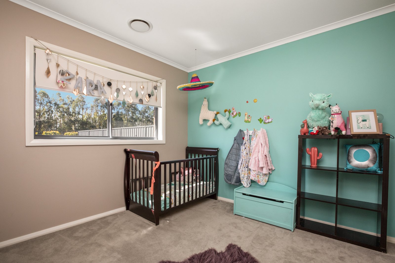 30 Midfield Close RUTHERFORD 27