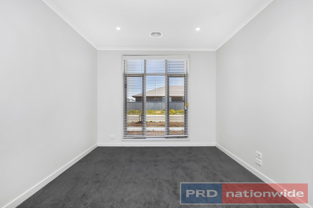 30 Monaghan Terrace ALFREDTON 2