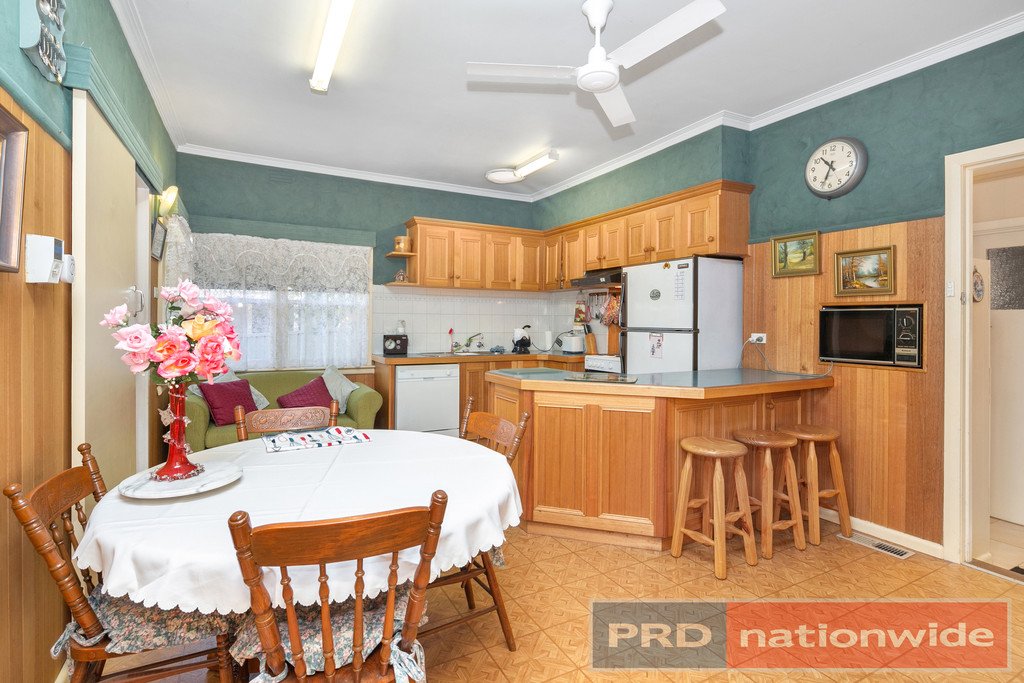 30 Moore Street CRESWICK 6