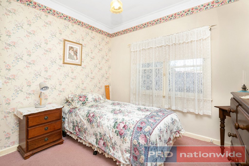 30 Moore Street CRESWICK 10