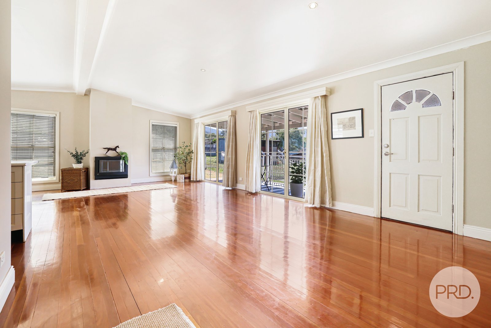 30 Munro Street MURRURUNDI 8