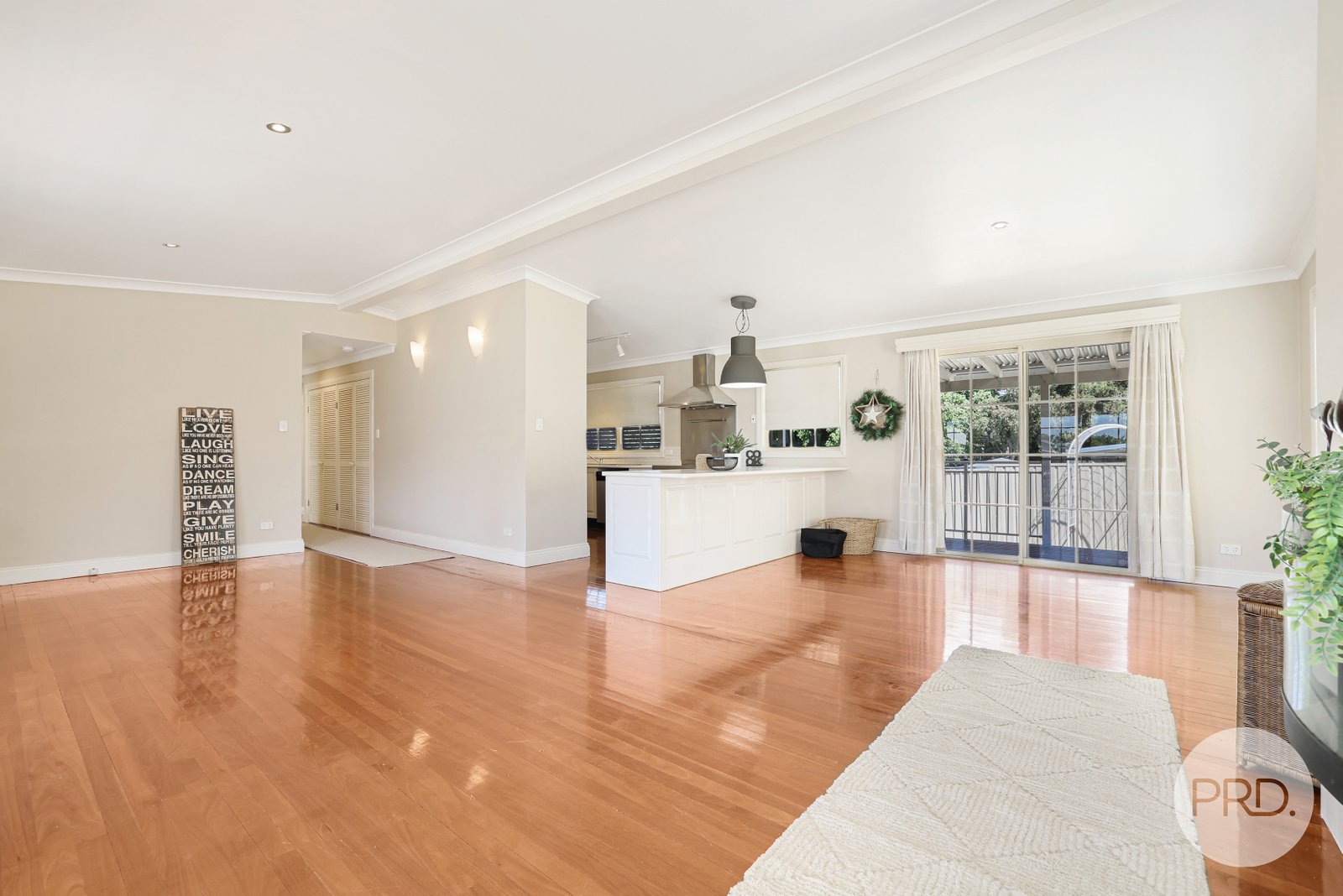 30 Munro Street MURRURUNDI 10