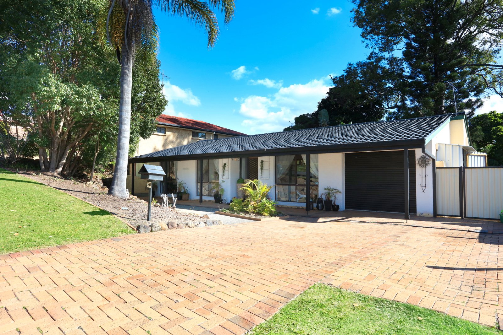 30 Murrumba Drive ASHMORE 2