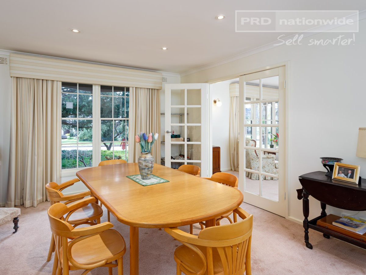 30 Norfolk Avenue LAKE ALBERT 6