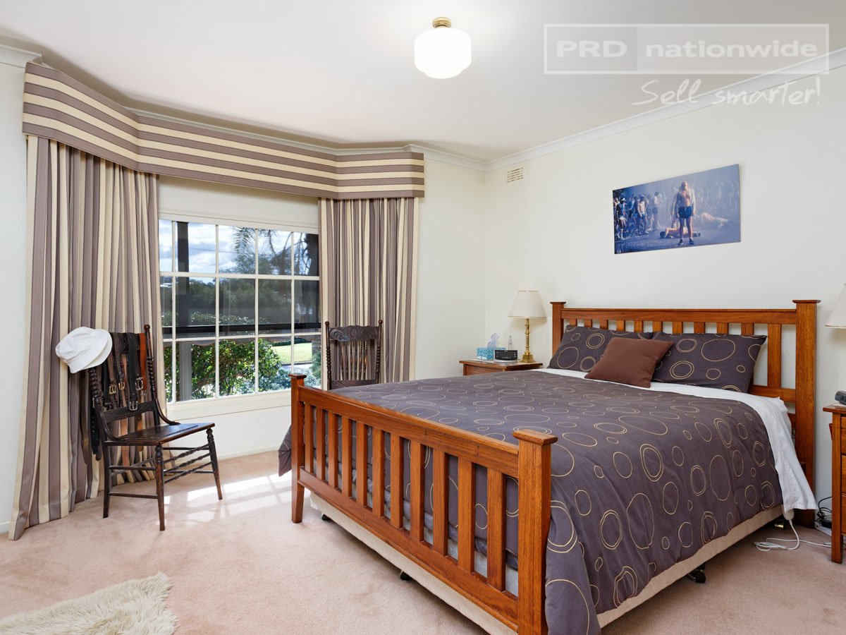 30 Norfolk Avenue LAKE ALBERT 10