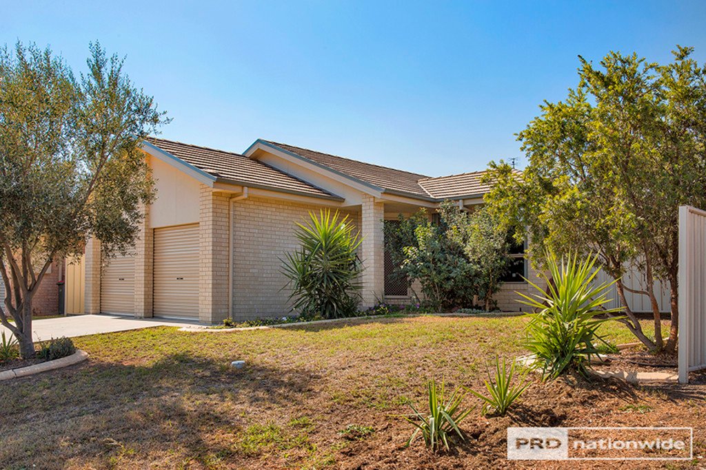 30 Orley Drive TAMWORTH 2