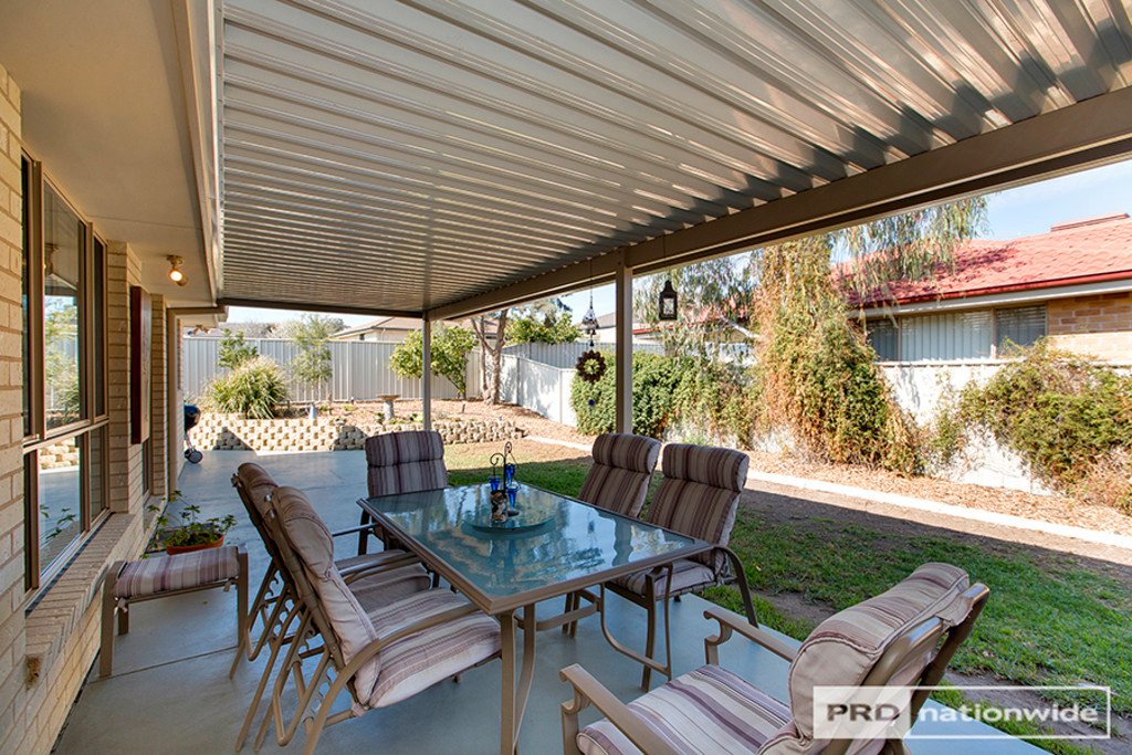 30 Orley Drive TAMWORTH 4