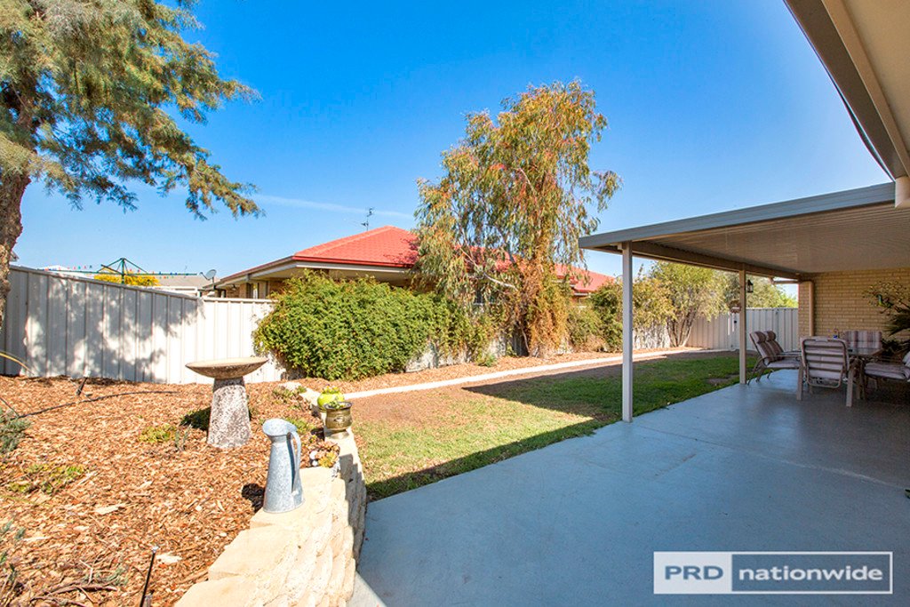 30 Orley Drive TAMWORTH 8