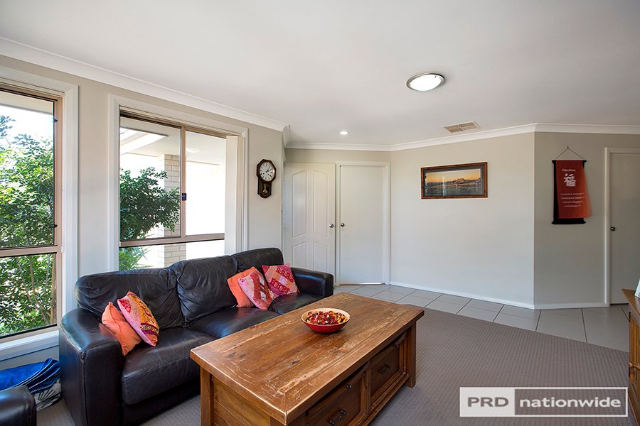 30 Orley Drive TAMWORTH 10