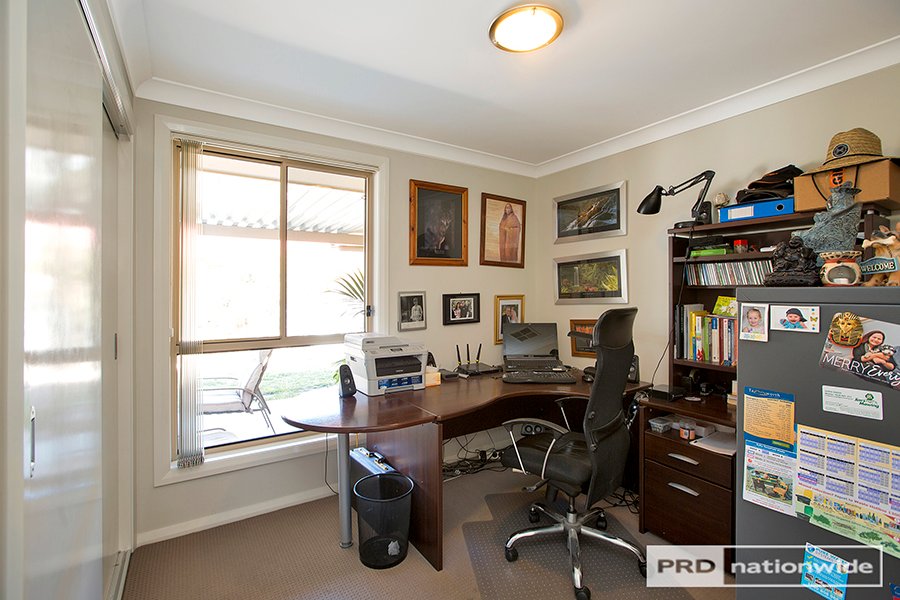 30 Orley Drive TAMWORTH 18