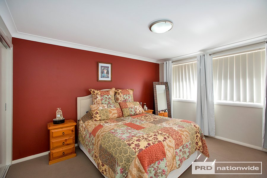 30 Orley Drive TAMWORTH 19