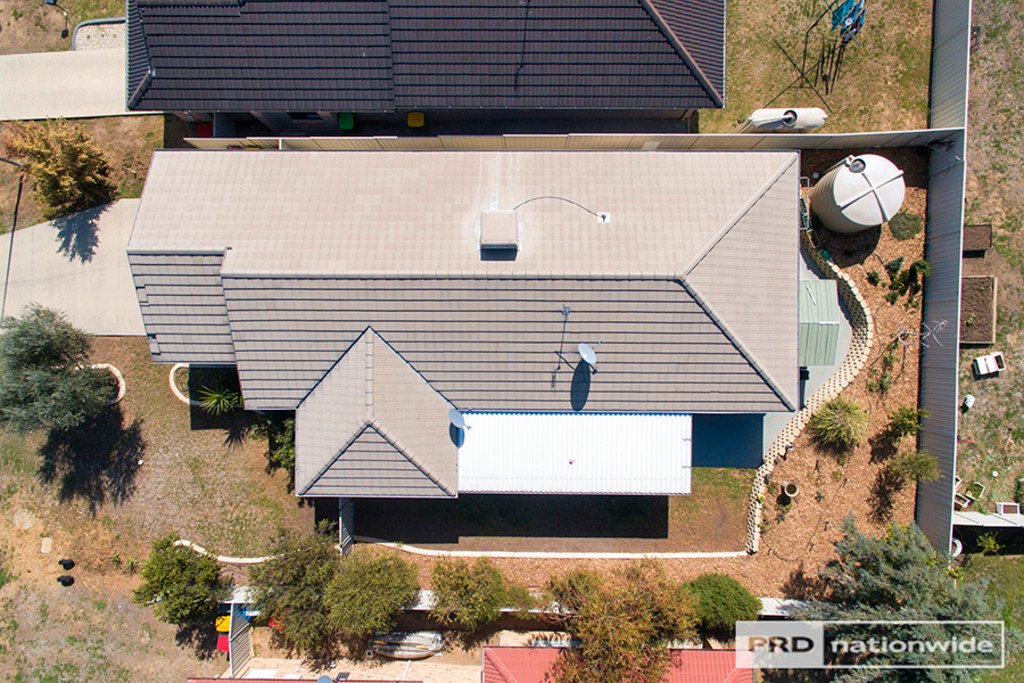 30 Orley Drive TAMWORTH 24