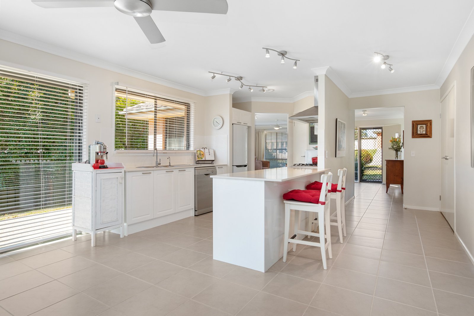 30 Parklands Road LARGS 6