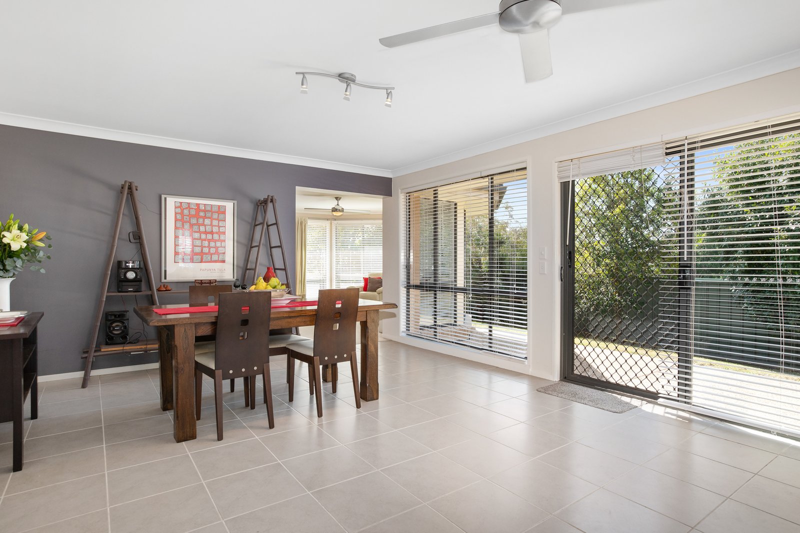 30 Parklands Road LARGS 8