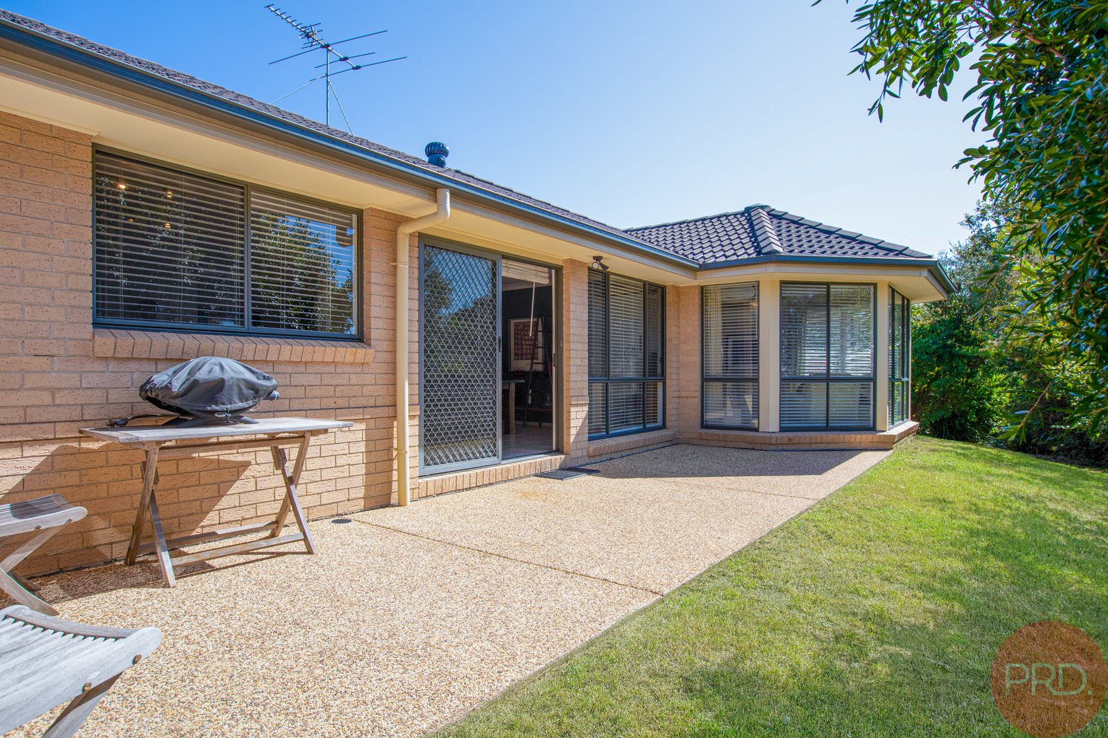 30 Parklands Road LARGS 12