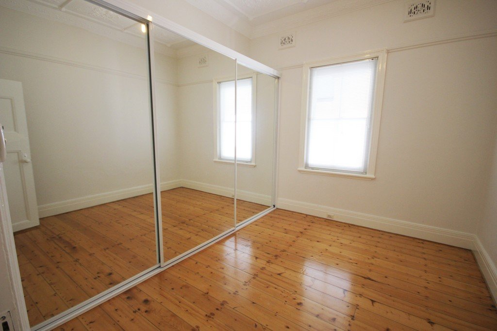 30 Percival Street CARLTON 2