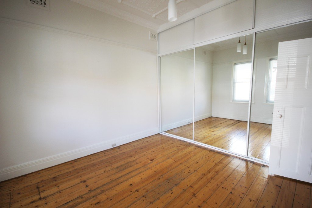 30 Percival Street CARLTON 5