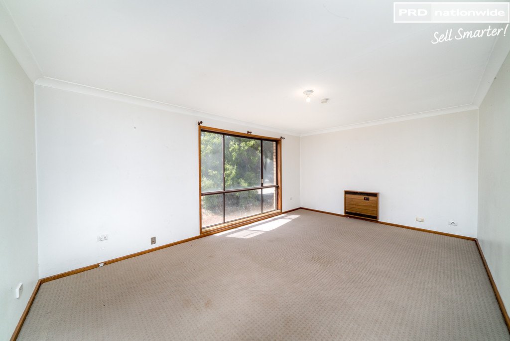 30 Pinaroo Drive GLENFIELD PARK 3