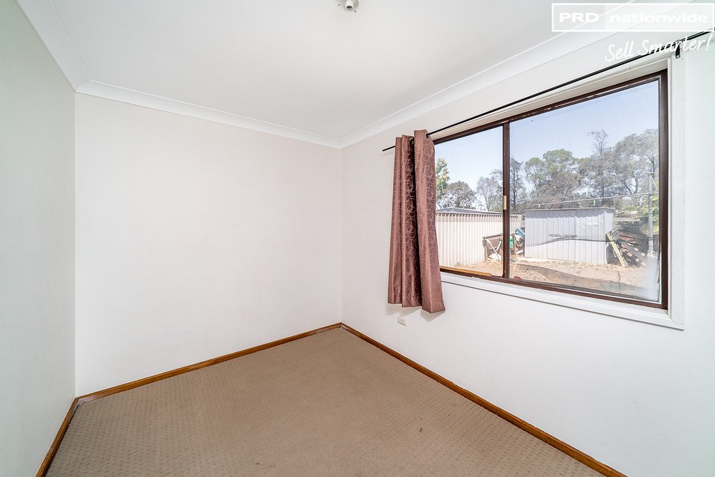 30 Pinaroo Drive GLENFIELD PARK 6