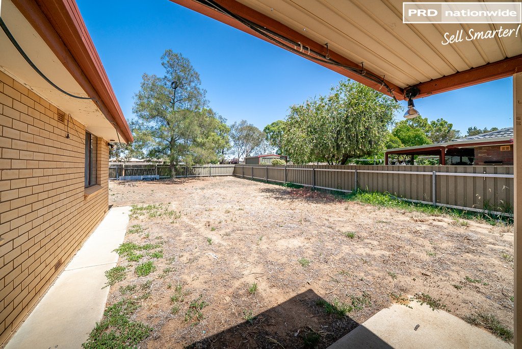 30 Pinaroo Drive GLENFIELD PARK 8