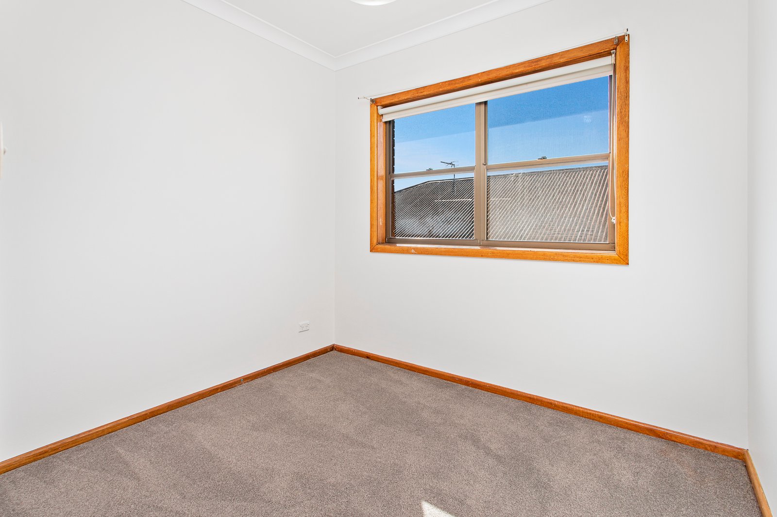 30 Princes Hwy  UNANDERRA 2