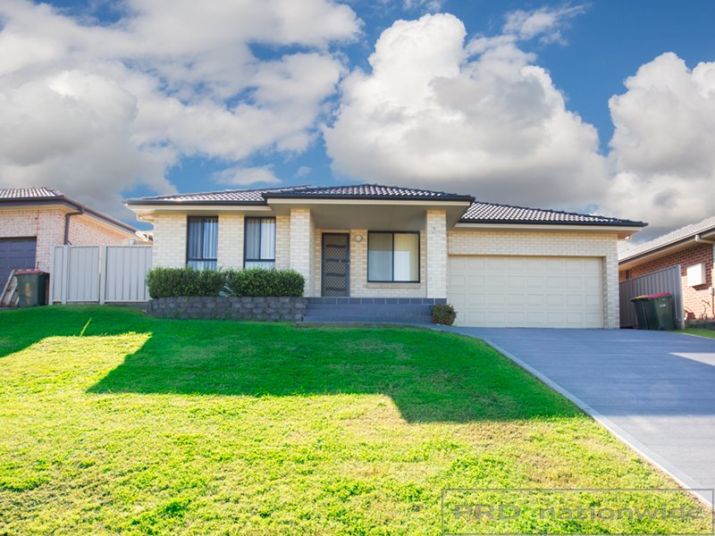 30 Pumphouse Crescent RUTHERFORD 1