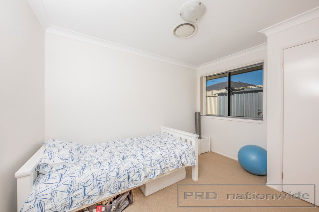 30 Pyalla Avenue ABERGLASSLYN 12